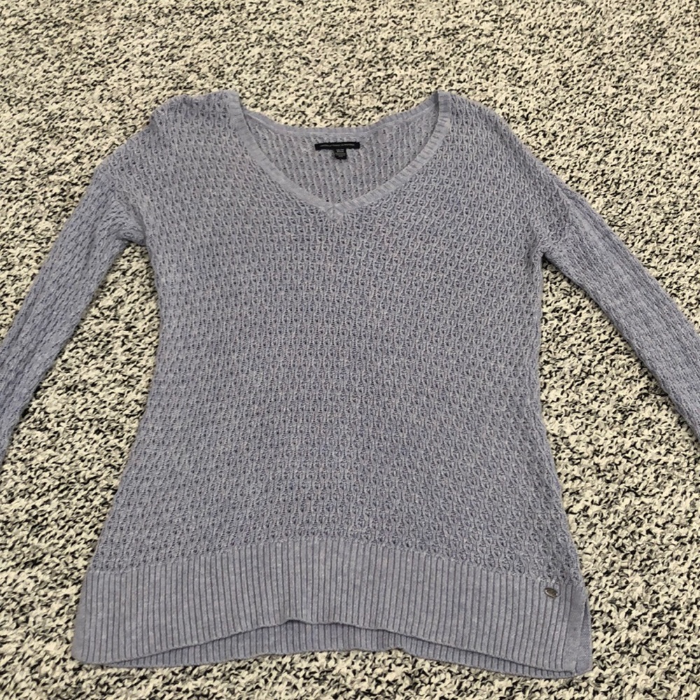 Light blue American eagle v neck sweater